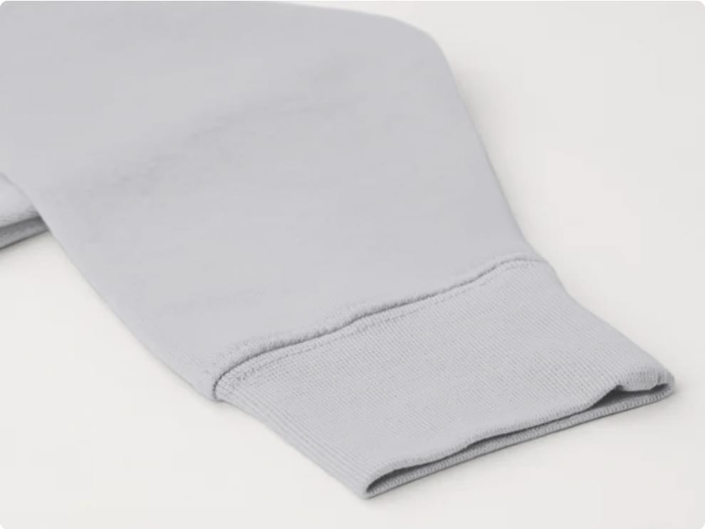 Sudraba pieaugušo džemperis